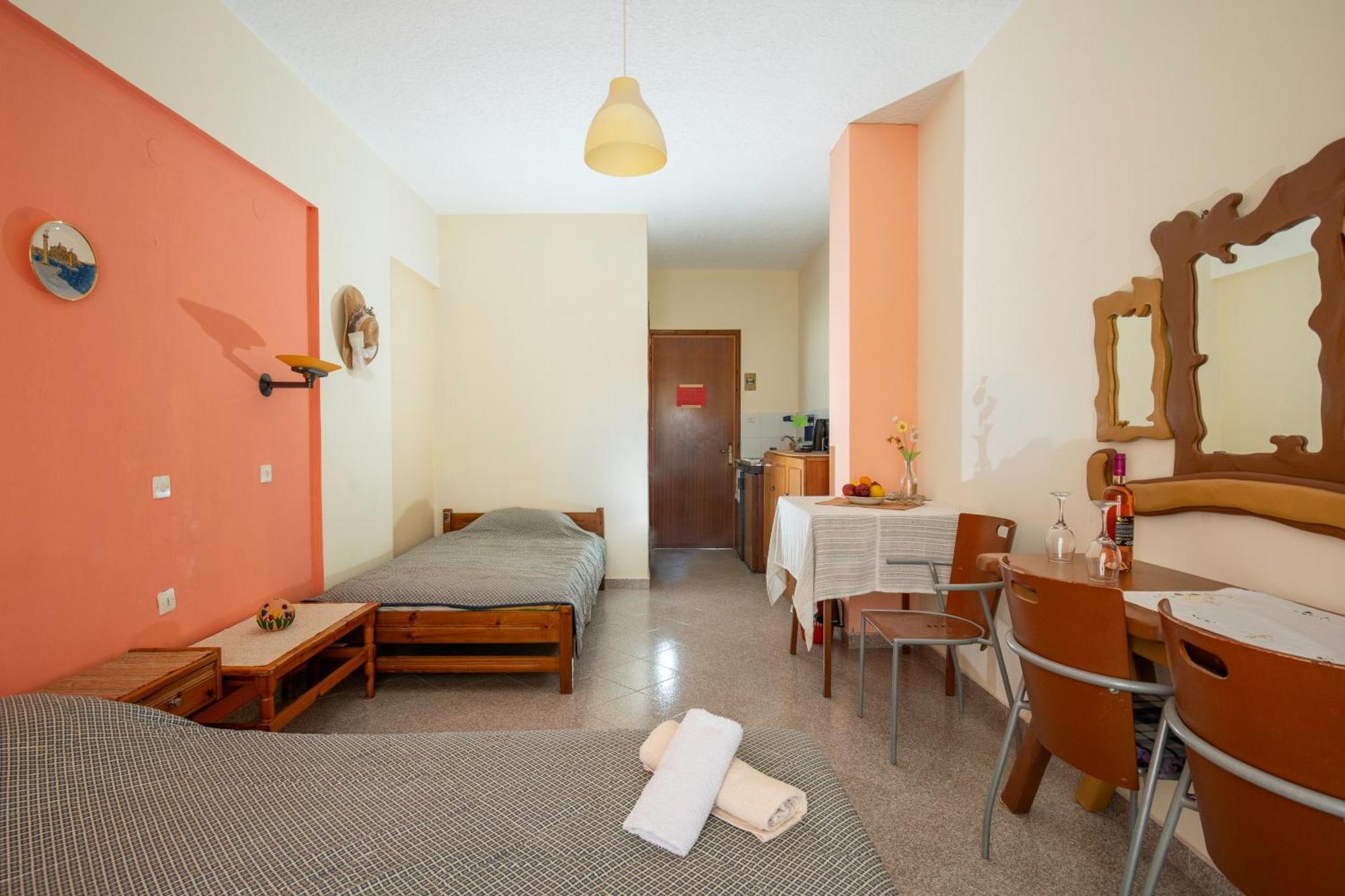 Cozy Archangelos Apartments With Private Parking Esterno foto
